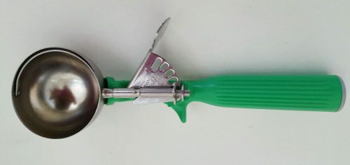 Vollrath #47142 Disher Size 12 Ice Cream Scoop 18-8 stainless steel green handle