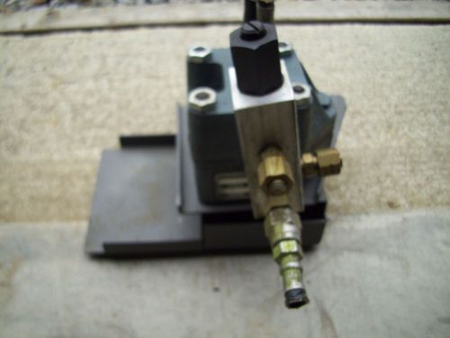 Hydraulic Belt Driven Pump Model S201-2324