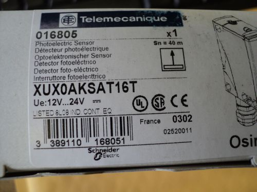TELEMECANIQUE SENSORS  XUX0AKSAT16T Photoelectric Sensor , Rectangular