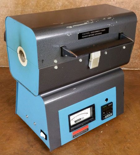 Lindberg blue m benchtop laboratory tube furnace * type: 55035 * 120 v * tested for sale