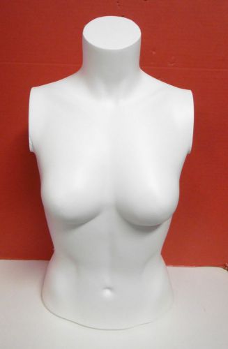 MANNEQUIN WHITE FEMALE MANNEQUIN UPPER TORSO BODY DISPLAY or TABLE TOP DISPLAY