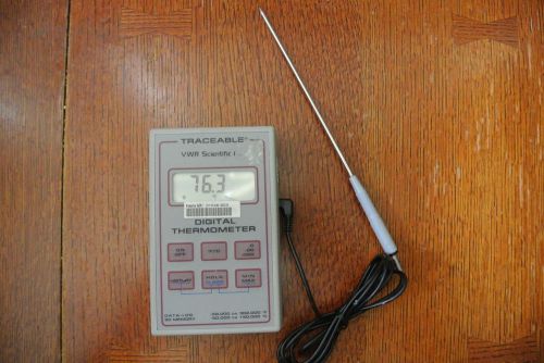 VWR TRACEABLE DATA LOG 50 MEMORY DIGITAL THERMOMETER -50 to 150 °C(1)