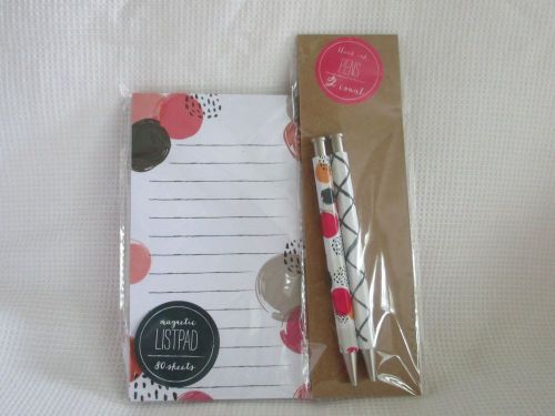 Target Dollar Spot Notepad with Magnetic back in Dots Brand New Also 2 pens