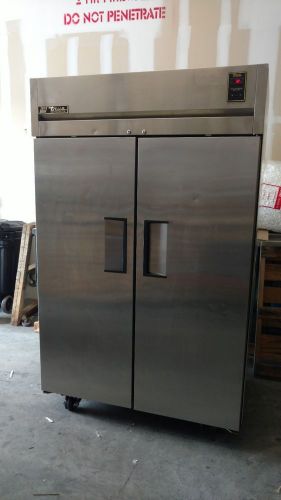 True STG2R-2S Series 52&#034; Two Section Solid Door Reach In Refrigerator