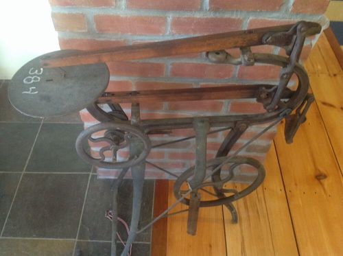 Antique -  Foot Operated - Treadle Reciprocating Scroll Saw, As Found Condition!