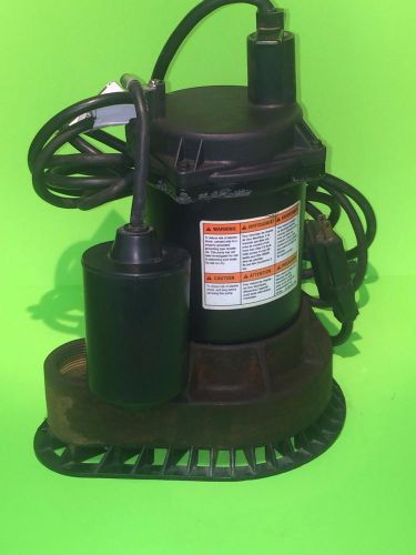 Flotec fpsc3200a-02 1/2 hp automatic submersible sump pump free shipping!! for sale