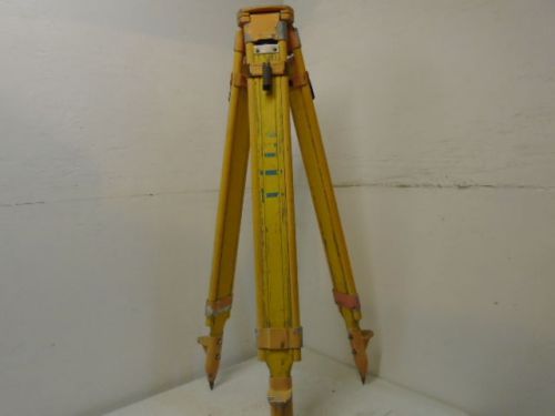 Heavy Duty Yellow Wood and Fiberglass Tripod with Metal Feet 44 inches