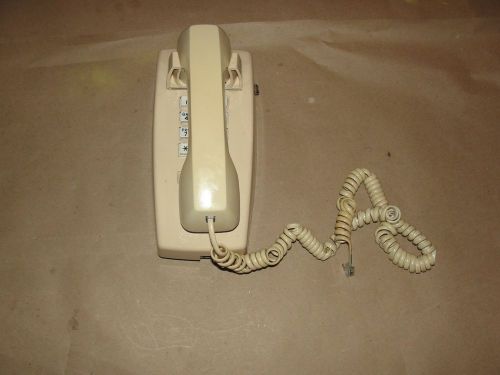 Vintage 80&#039;s AT&amp;T Technologies Touchtone Wall Set #2554BMPB Beige Pre-owned