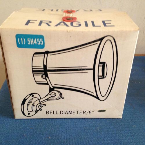 Fanon/Courier HDA 6-8 Paging &amp; Talkback Horn PA Bullhorn Megaphone 15 Watts NIB