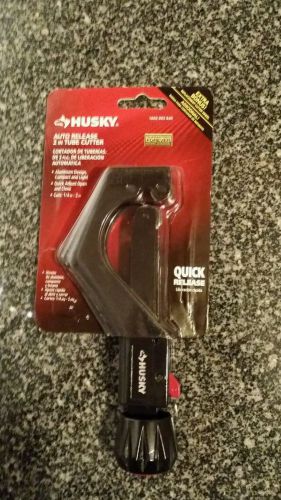 Husky auto release 2 in tube cutter aluminum cuts 1/4&#034;-2&#034; model# 1000 003 840 for sale