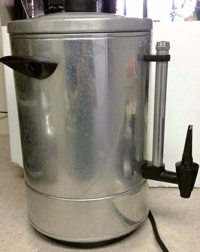 Commercial Coffee Urn Percolator 12- 55 Cup Regal Ware K7003(58055R) Ships Free
