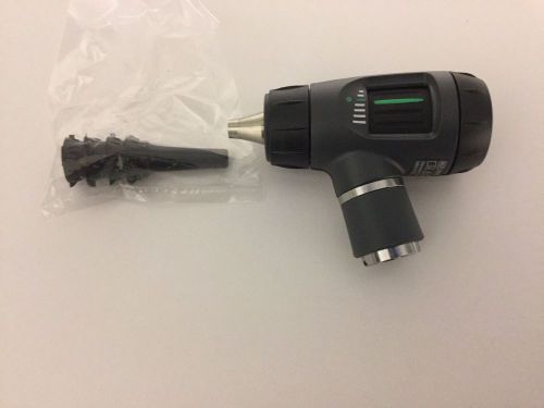 Welch Allyn 3.5v MacroView Otoscope Head 23810 New With Bulb Price to Sell.