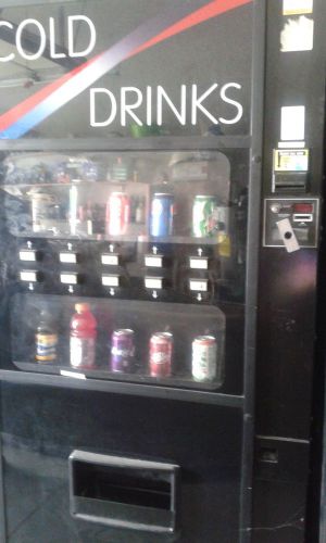 Royal 650-10 Soda Machine 10 Selections~Cans &amp; Bottles