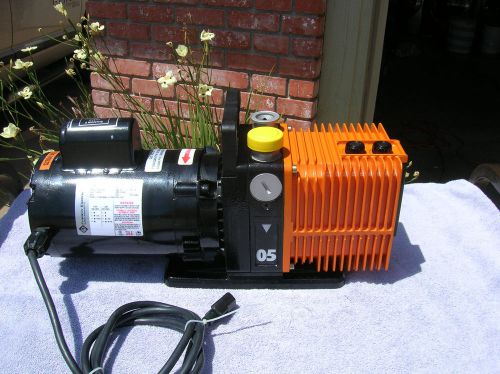 Alcatel pascal 2005 dual stage rotary vane vacuum pump for sale