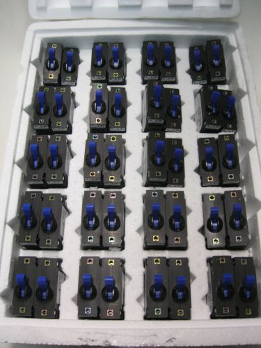 Lot of 40: Airpax IEG1-32489-5-V Circuit Breakers,Magnetic (Hydraulic Delay)ACDC