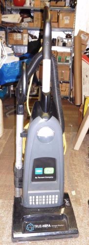 NICE Tennant Commercial Vacuum Cleaner Model V-SMU-14 Has Incredible Suction