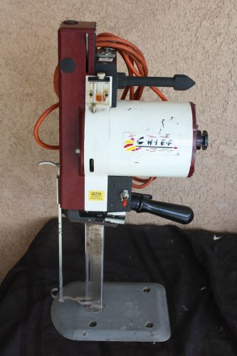 Seneca Chief 10&#034; Industrial Straight Knife Fabric Cutter 110/220V