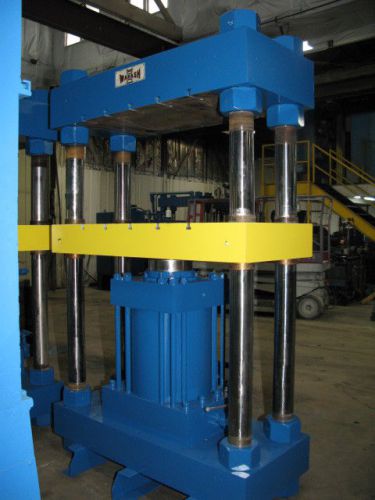 300 ton wabash 45&#034; x 25&#034; hydraulic four-post press for sale
