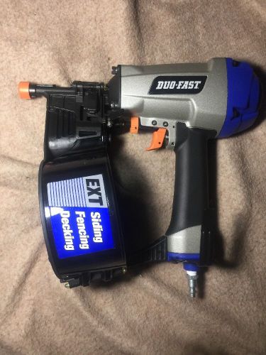 New Duo-Fast Coil Siding Nailer DF225C Siding Fencing Decking New Never Used