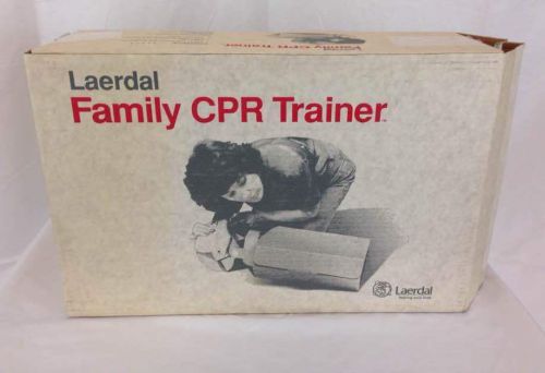 LAERDAL FAMILY CPR TRAINER KIT NEW PREASSEMBLED HEAD AND BELLOWS EMT MEDICAL VTG
