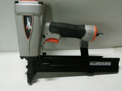 Paslode S16 utility stapler