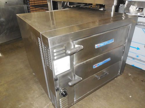USED BAKERS PRIDE #GP-51 - COUNTERTOP PIZZA OVEN, NAT GAS.