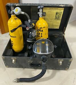 1960 Scott Air-Pak Self Contained Breathing Apparatus Case and aluminum tanks