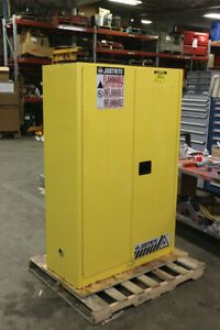 Justrite 894500 - CABINET 45 GALLON FIRE PROOF 2-DOOR 65&#034; X 43&#034; X 18&#034;