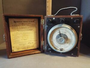 ANTIQUE 1922 WESTINGHOUSE ELECTRIC PORTABLE VOLTMETER FREE SHIPPING