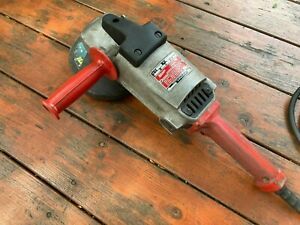 Milwaukee 6066 Heavy Duty 15A Corded 7-Inch/9-Inch 6000 RPM Angle Grinder/Sander