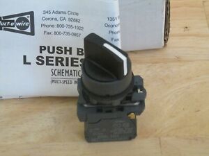 Telemechanique Contact Block ZBE-101 Screw Clamp w/Rotary Switch - NEW in Box!