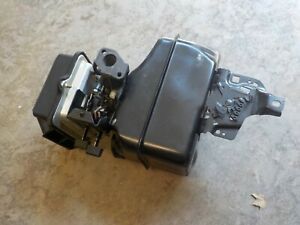 Briggs Stratton Horizontal Shaft 5Hp Model 135202 Carburetor - Fuel tank.