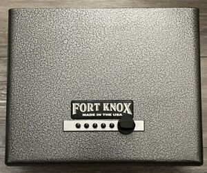 FORT KNOX USA HEAVY DUTY STEEL HANDGUN COMBO LOCK BOX PADDED SAFE 12” x 10”