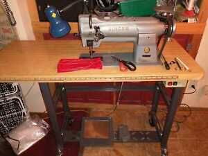 Singer 211G155 Industrial Sewing machine